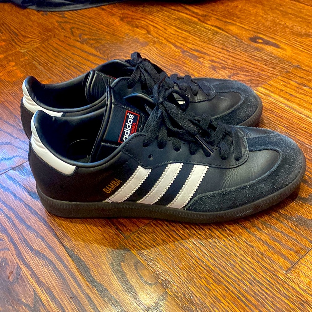 Adidas Sambas Women’s